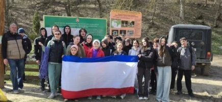 Автобусно-пешеходную экскурсия в Малый каньон Крыма